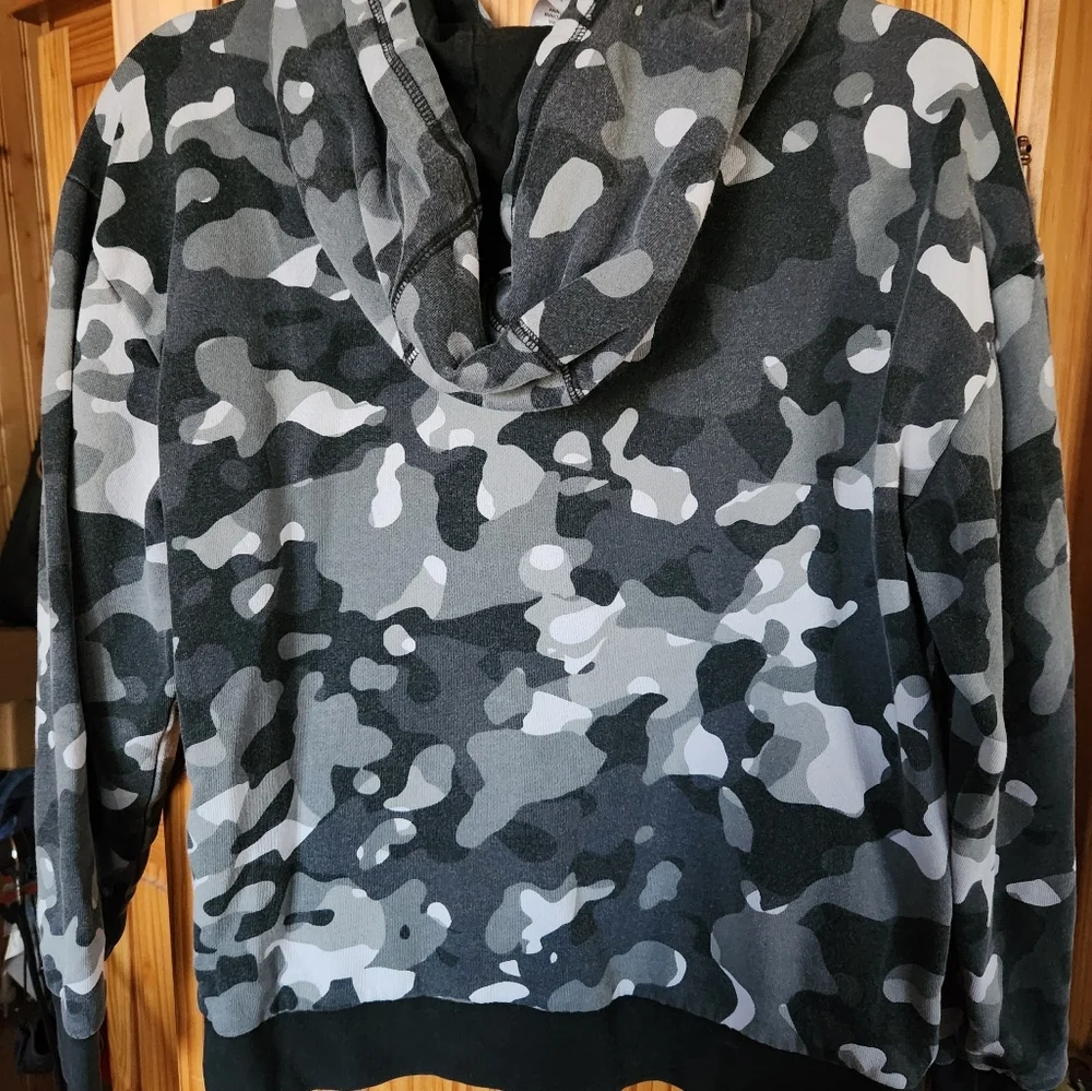 Boys Adidas Camouflage Hoodie - Picture 8 of 9